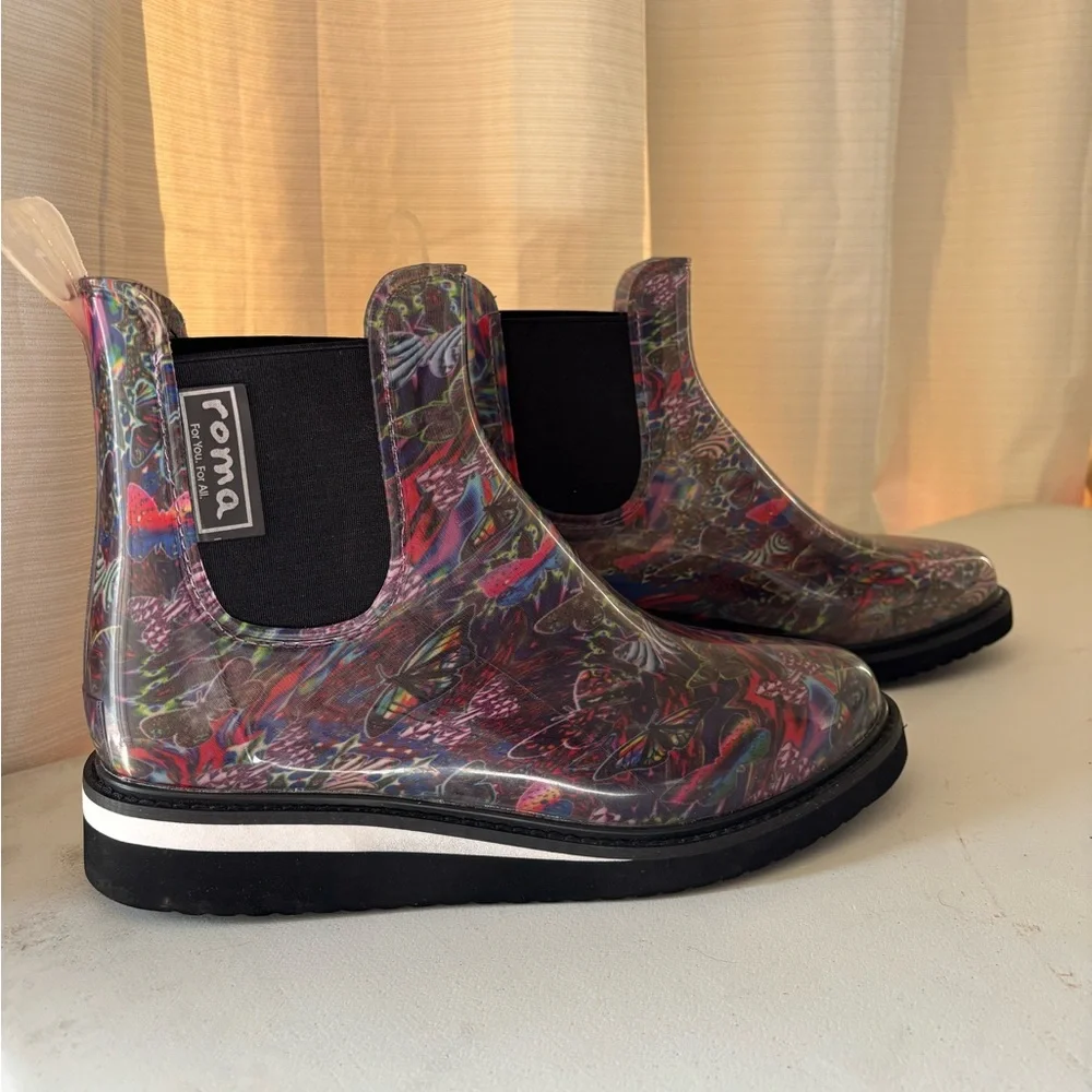 Roma beautiful wearable